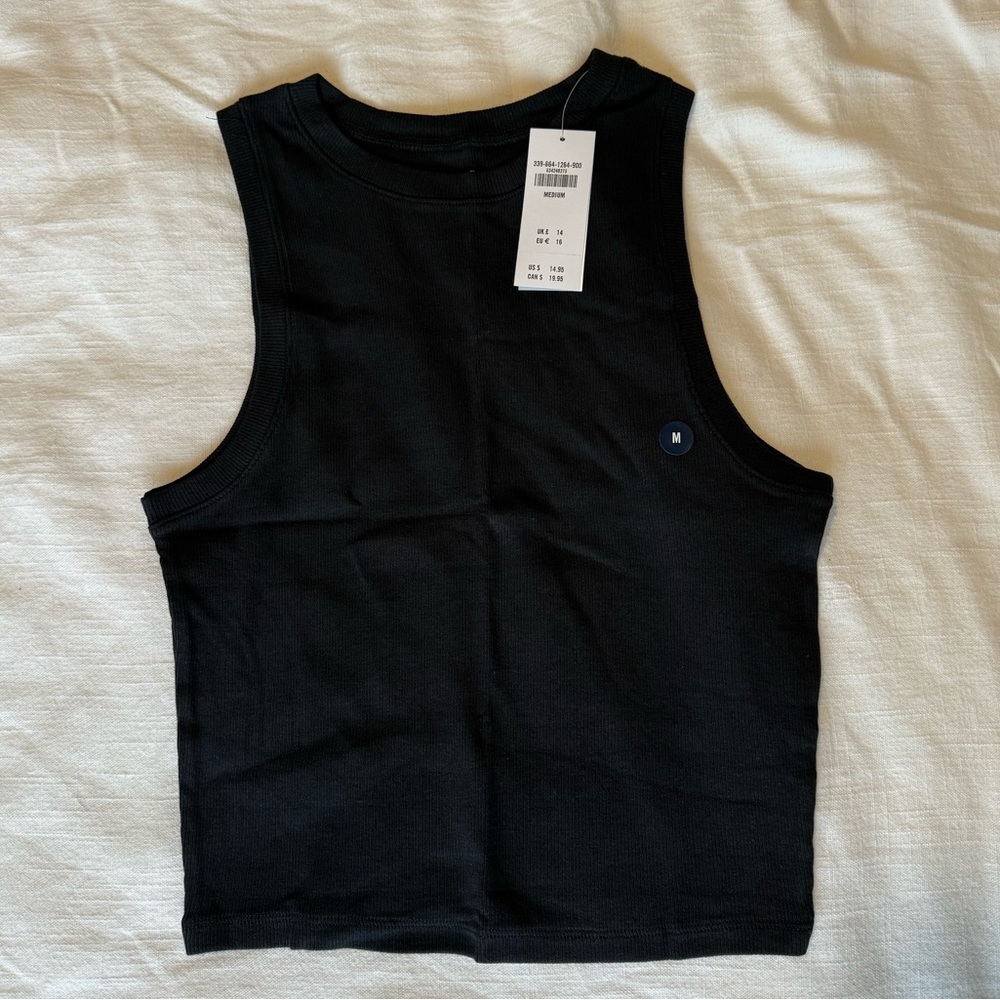 Hollister Crop Top - Medium